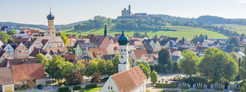 Blick auf Stadt und Kloster