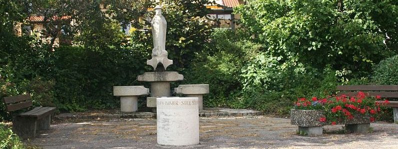 Kriegerdenkmal in der Dorfmitte